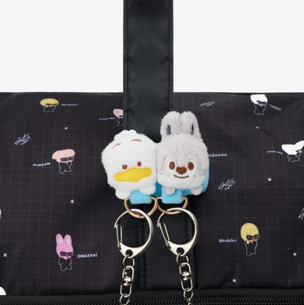 [PRE-ORDER] Stray Kids - SKZOO×SANRIO CHARACTERS STRAP HOLDER - World Tour <RUN IT JAPAN 2.0> Online Official MD