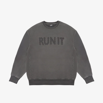 [PRE-ORDER] Stray Kids - SWEATSHIRT - World Tour <RUN IT JAPAN 2.0> Online Official MD
