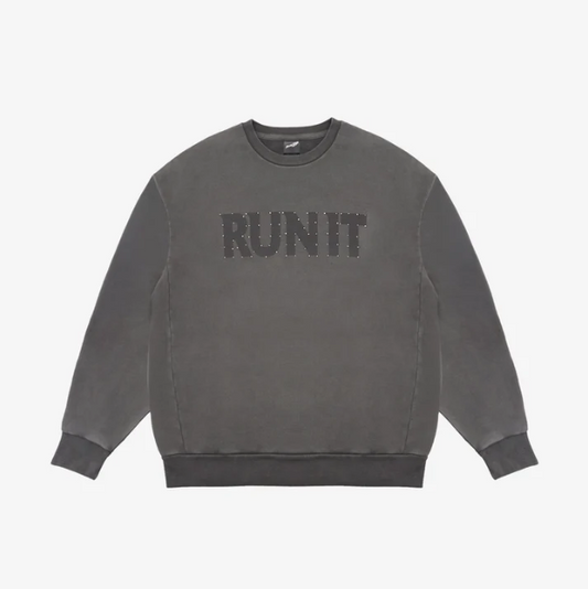 [PRE-ORDER] Stray Kids - SWEATSHIRT - World Tour <RUN IT JAPAN 2.0> Online Official MD