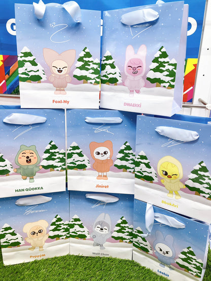 [PRE-ORDER] SKZOO Paper Gift Bag WINTER Edition [SKZOO × GiGO - Exclusive]